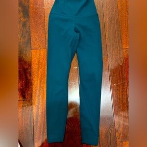Yogalicious Women's Teal leggings, size XS